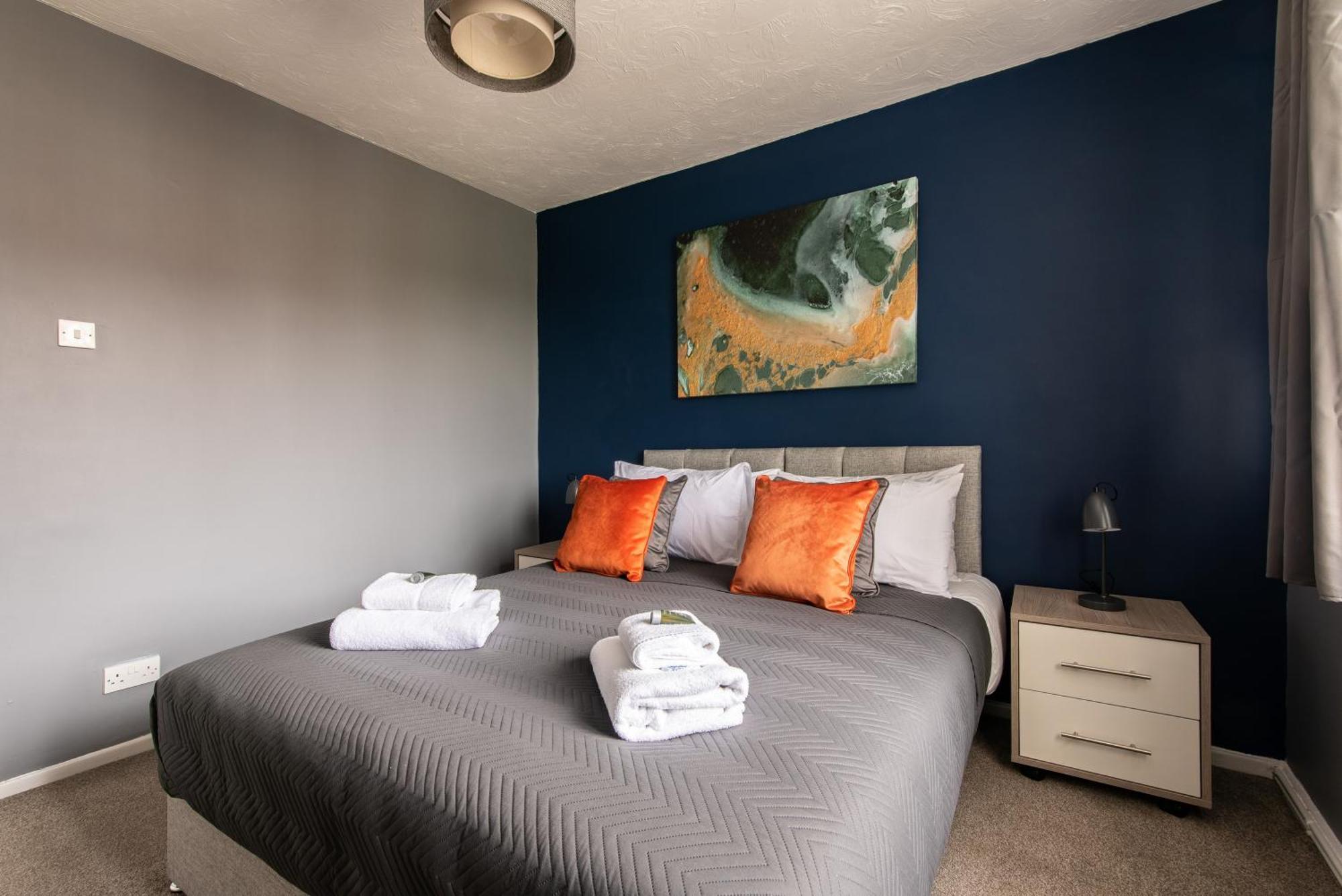 3 Bed Apartment - Perfect For Contractors Near Liverpool Airport Hale  Eksteriør bilde