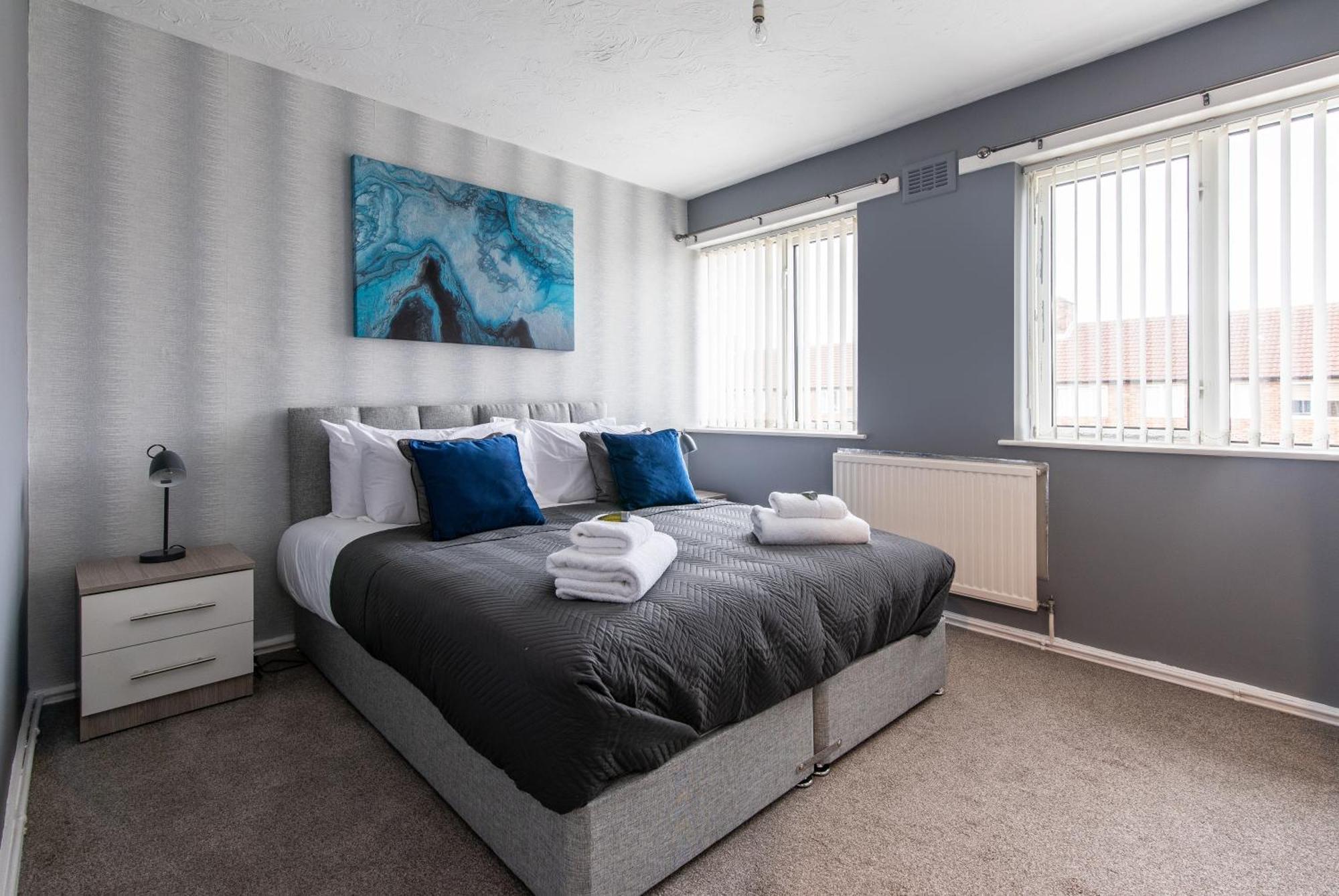 3 Bed Apartment - Perfect For Contractors Near Liverpool Airport Hale  Eksteriør bilde