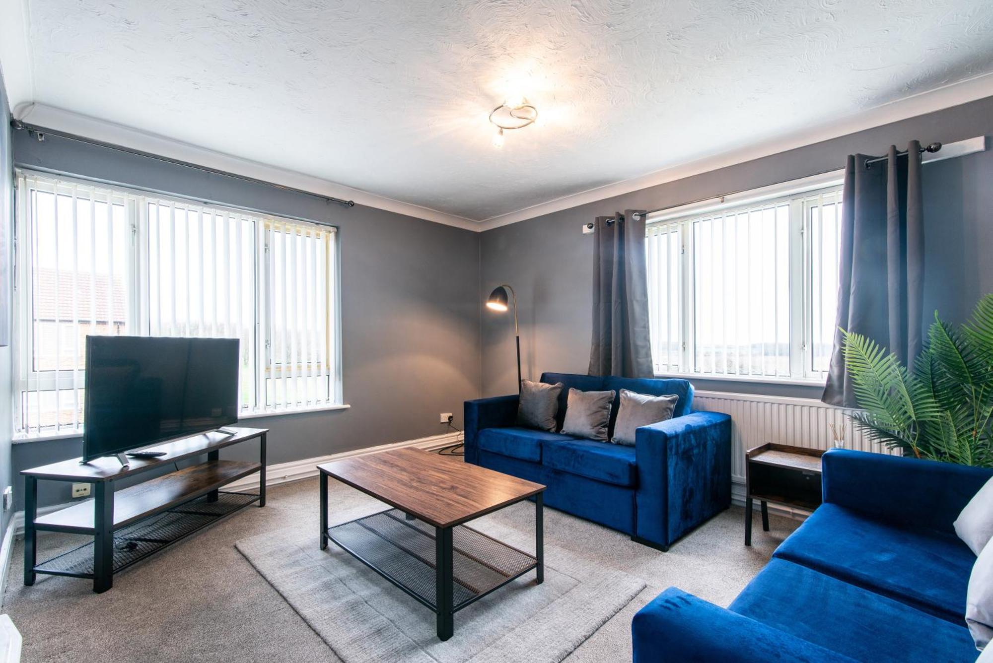 3 Bed Apartment - Perfect For Contractors Near Liverpool Airport Hale  Eksteriør bilde